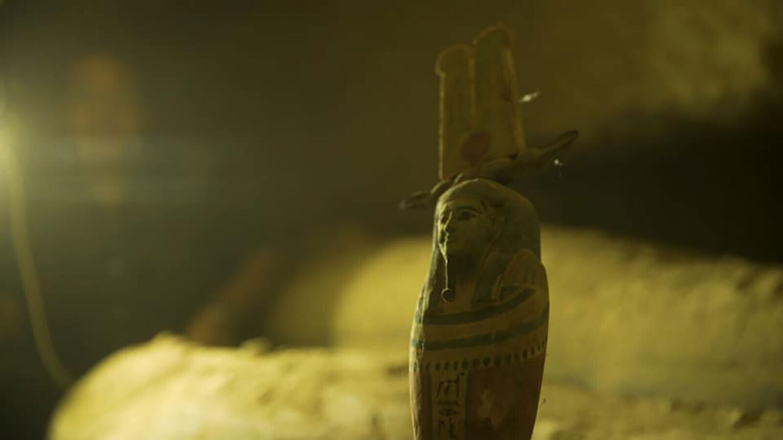 13 mysterious mummies discovered in Egyptian well